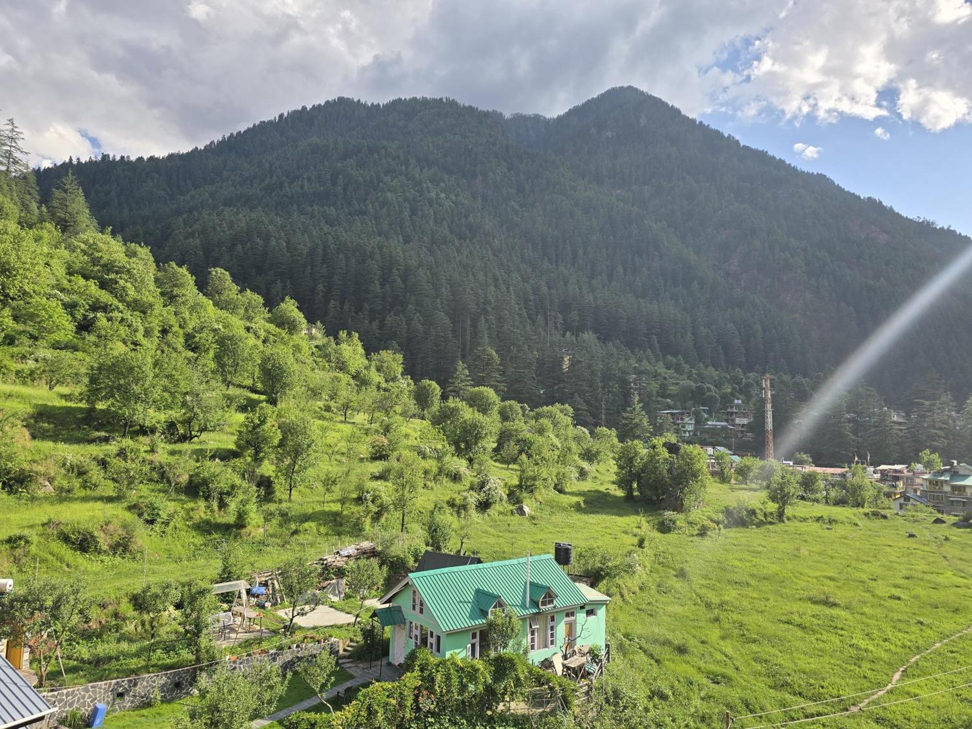 Hotel The Hillside à Kasol Extérieur photo